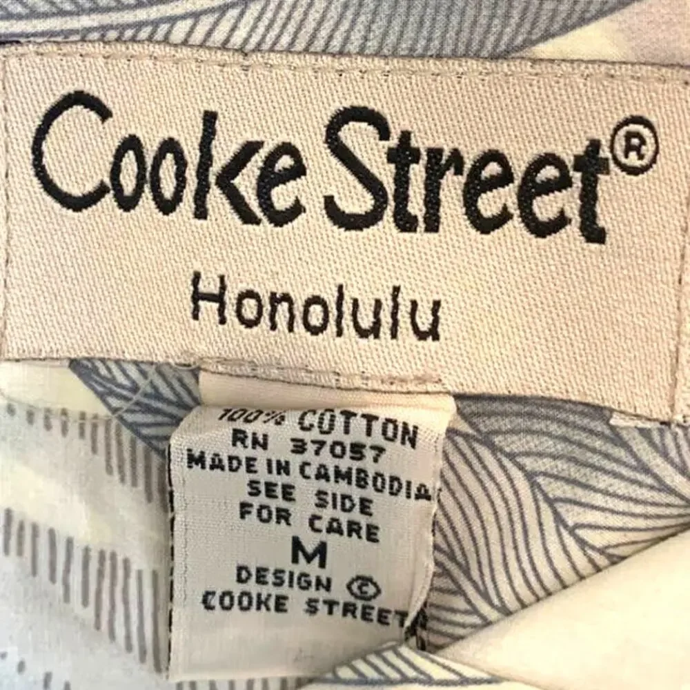 Cooke Street Honolulu Camp Hawaiian Shirt Medium Gray Button Up Pocket Tropical